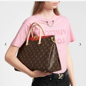 Pallas Louis Vuitton handbag